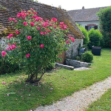 La Meuniere Villa Jouy  Exteriör bild